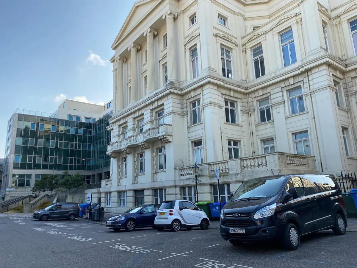 Beautiful Apartment Very Close To The Beach Brighton Exterior photo