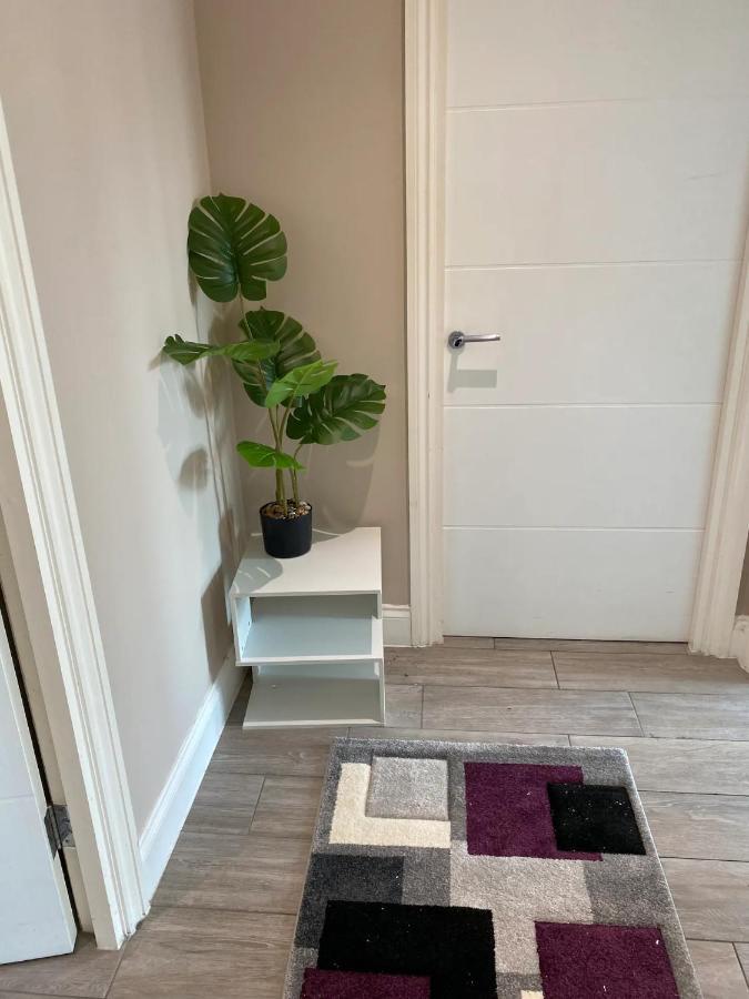 Beautiful Apartment Very Close To The Beach Brighton Exterior photo