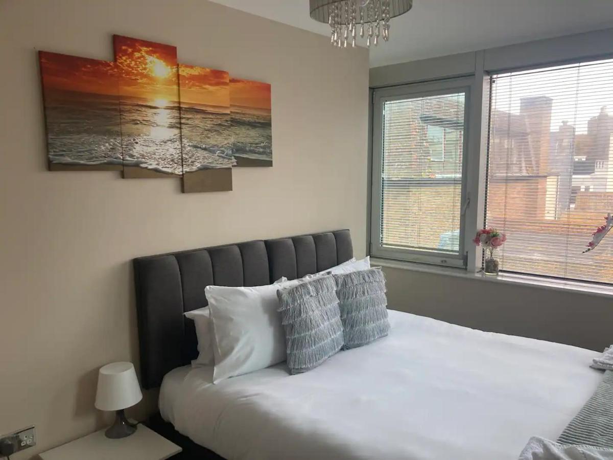 Beautiful Apartment Very Close To The Beach Brighton Exterior photo